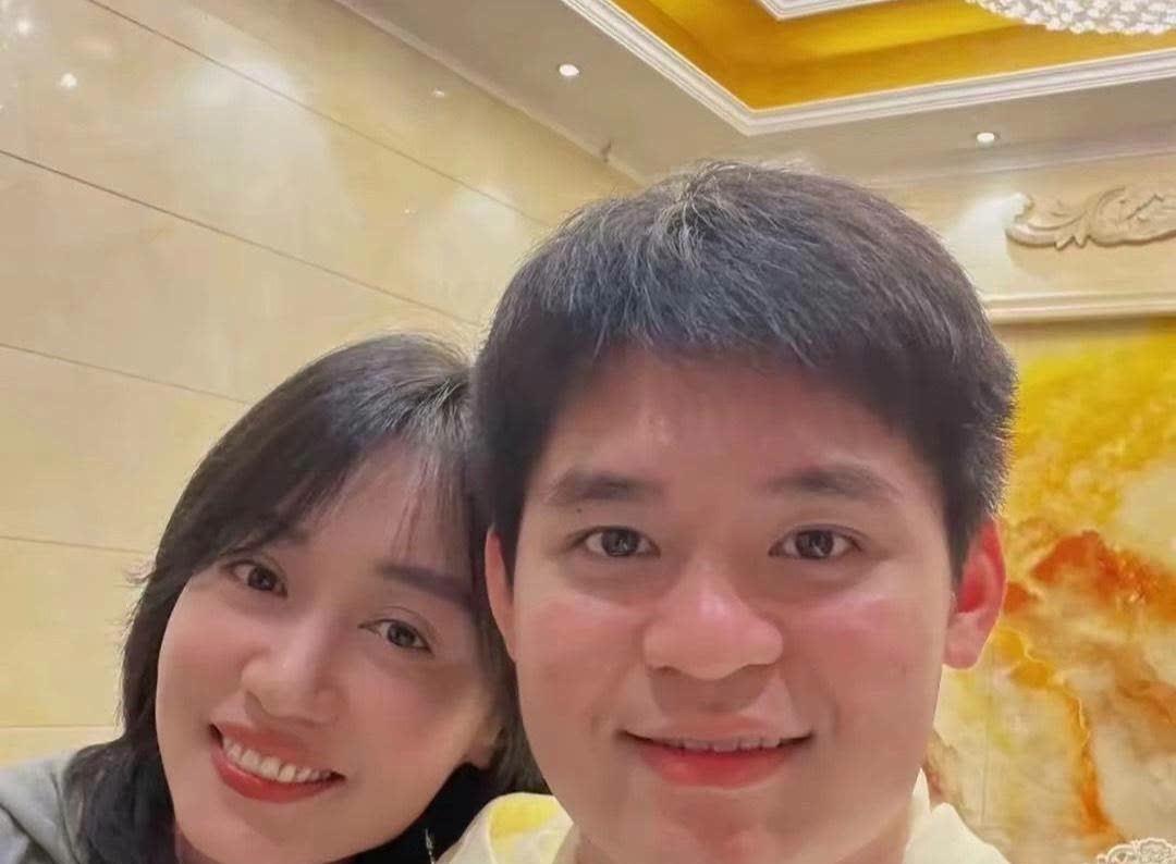 包含南美豪门对决燃爆，双方实力不相伯仲的词条